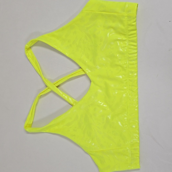 Carbon38 Neon Yellow Activewear Top - Picture 2 of 11